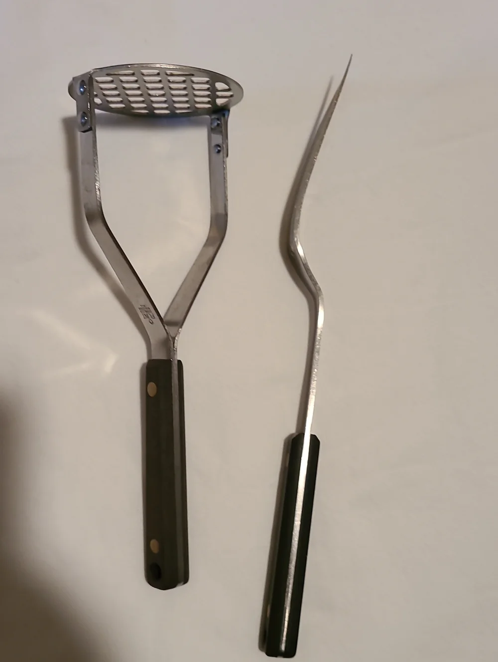 Flint Arrowhead Stainless USA Potato Masher and Serving Carving Fork Kitchen